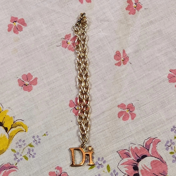 ✨️Diamond International Charm Bracelet✨️ - Picture 3 of 7